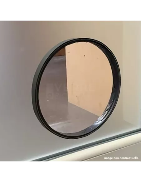 Zoom Double vitrage sur-mesure avec trou rond pour chatière Zoom Double vitrage sur-mesure avec trou rond pour chatière