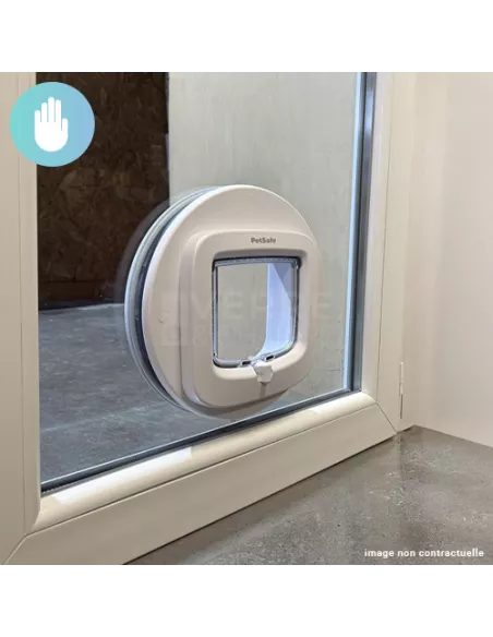 Chatière manuelle - Double vitrage feuilleté sur-mesure avec trou pour chatière