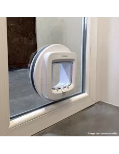 Double vitrage sur-mesure avec trou pour chatière