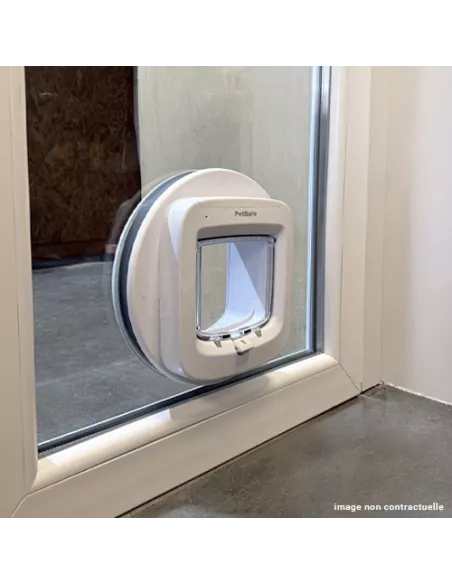 Double vitrage sur-mesure avec trou pour chatière